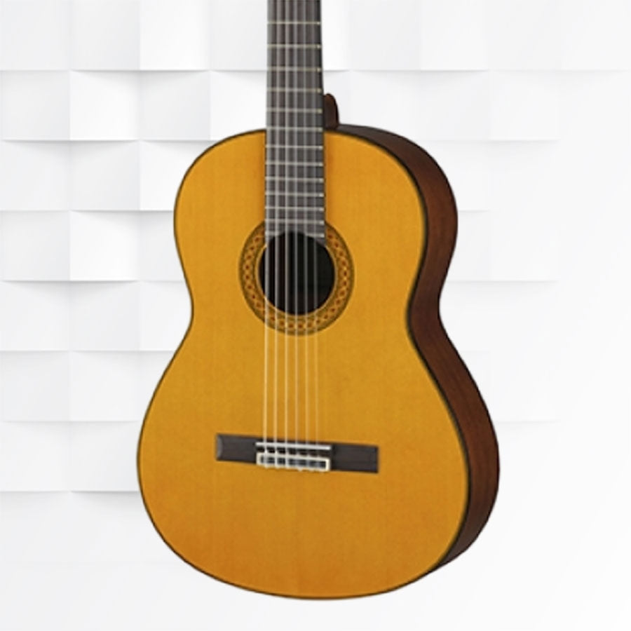 Yamaha C80 Full Size Classical Guitar (Natural)